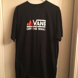 Vans Men’s XXL black off the wall shirt.